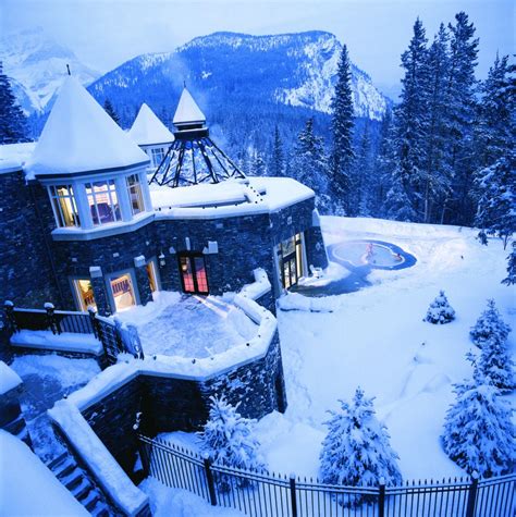 Fairmont Banff Springs - Mountainside Luxury in Canada