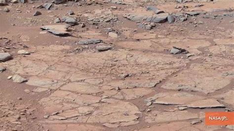 Curiosity Rover Makes Big Water Discovery in Mars Dirt, a 'Wow Moment ...