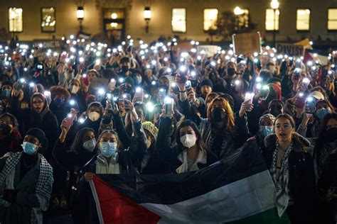 Columbia Faces Protests After Banning Pro-Palestinian Groups - The New ...