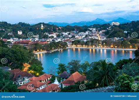 World Heritage Kandy City, Sri Lanka Stock Photo - Image of temple ...