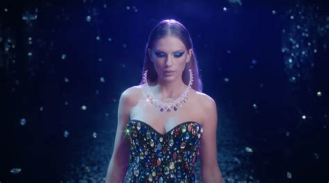 Taylor Swift ‘Bejeweled’ Music Video Easter Eggs: ‘Speak Now’ Clues ...