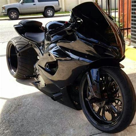 Custom GSXR 1000 with 300 Kit | Sports bikes motorcycles, Motorcycle ...