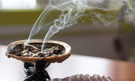 Smudging 101: Burning Sage To Cleanse Your Home & Aura