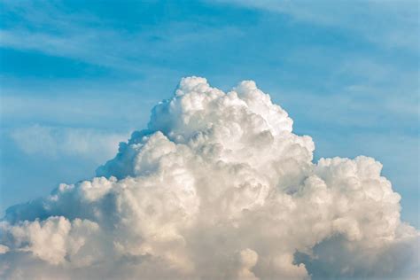 Cumulus Clouds Information - Science Struck