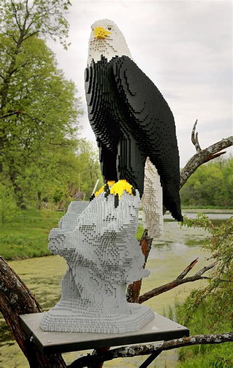 Funke Photos: Bald Eagle LEGO Sculpture