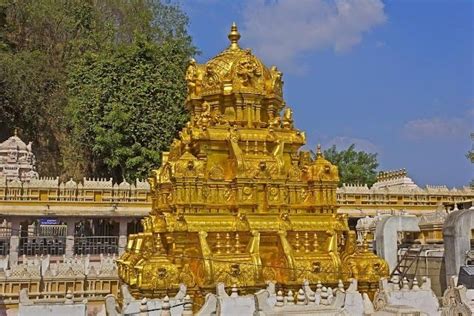 Kanaka Durga Temple Vijayawada, Vijayawada - Timing, History & Photos