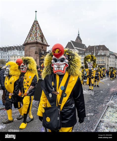 Waage Costume at the Basel Fasnacht parade in Switzerland Costume at ...