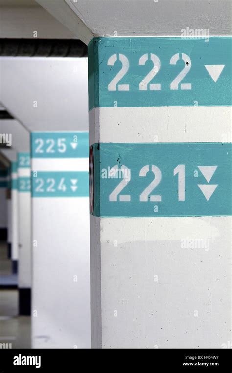 Car park, parking level, parking lots, pillars, numbering, park garage ...