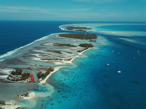 Fakarava, south pass - Sail Cloudy Bay - Sailing Blog