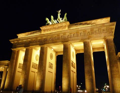 Gateway to a city full of history, Brandenburg Gate, Berlin, Germany ...