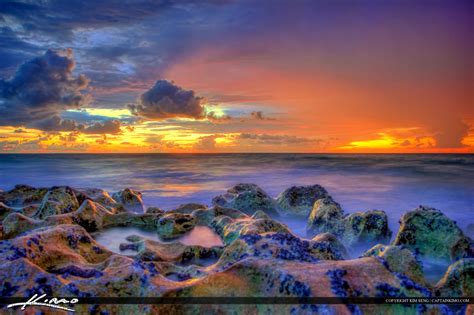 Sunrise at blowing rocks in Jupiter Florida treasure Coast | Royal ...