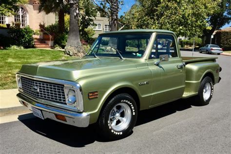 454-Powered 1972 Chevrolet C10 Stepside Pickup | C10 stepside, Chevy ...