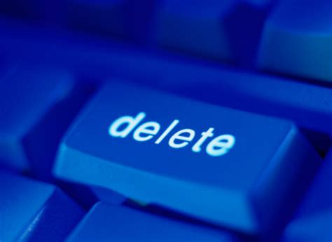 How to Delete Deleted Files Permanently - Tech-FAQ