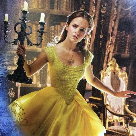 New picture of Emma Watson as Belle - Beauty and the Beast (2017) Photo ...