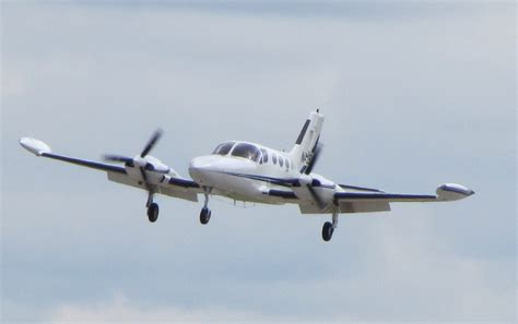 Cessna 421 Golden Eagle - Wikipedia