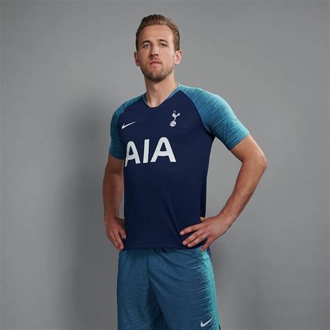 Melhores Camisas dos Times Ingleses temporada 2018/2019 (Uniformes ...