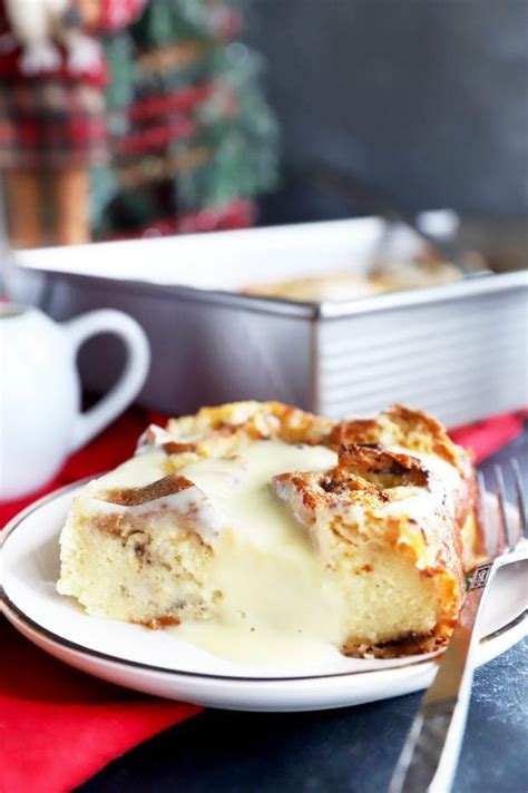 Easy Panettone Bread Pudding Recipe | Cake 'n Knife