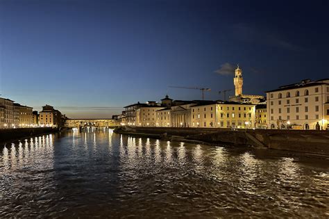 Night Mode with iPhone 12 Pro Max in Florence - Alessandro Michelazzi ...