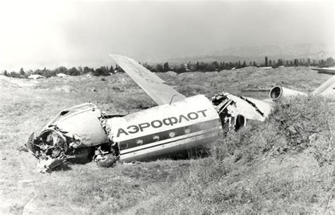 Crash of a Yakovlev Yak-40 in Tbilisi | Bureau of Aircraft Accidents ...