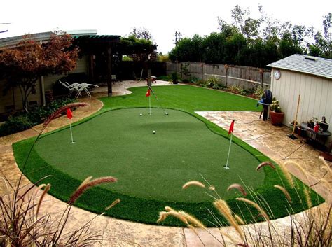 Artificial or Synthetic Grass Putting Green Installation