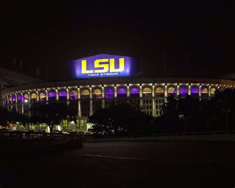 LSU Tiger Stadium Wallpaper - WallpaperSafari