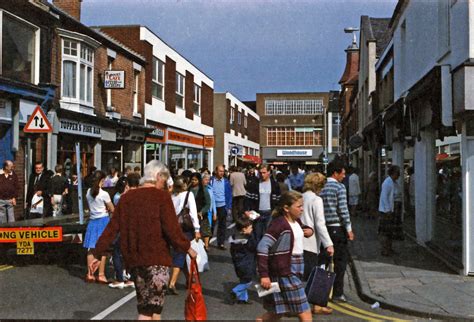 Look: Nostalgic look at Nuneaton town centre - CoventryLive