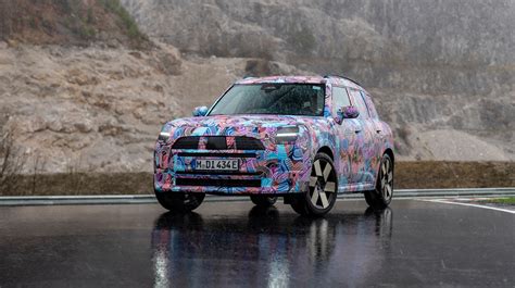 Next-generation MINI Countryman EV teased; specifications confirmed ...