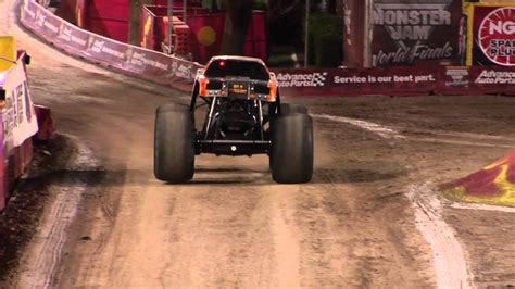 Monster Jam - World Finals 2012 - Monster Truck Racing Highlights - YouTube