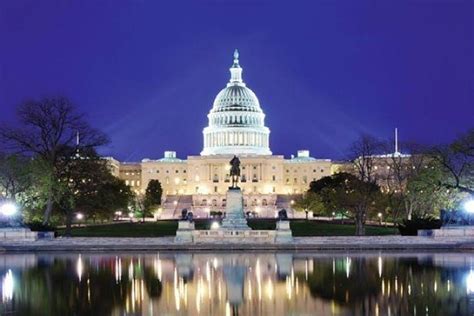 Night-Time Monuments Bus Tour with Optional Washington Monument ...