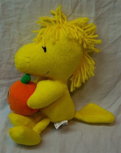 Peanuts WOODSTOCK BIRD HOLDING A PUMPKIN 10" Plush STUFFED ANIMAL Toy ...