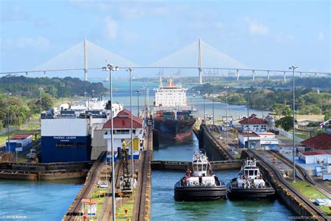 Panama Canal Port Photo from jojek - vesseltracker.com