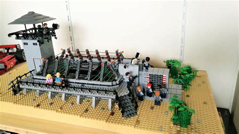 Lego Jurassic Park Raptor Pen