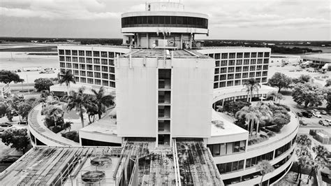 Tampa Airport Marriott inside Tampa International Airport : r/tampa