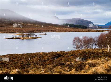 A river and mountains in the northern Scottish Highlands Stock Photo ...