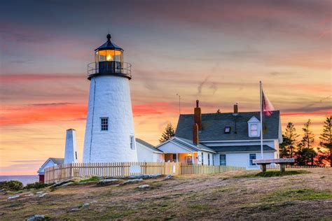 11 New England Lighthouses You Can Actually Spend the Night In | New ...