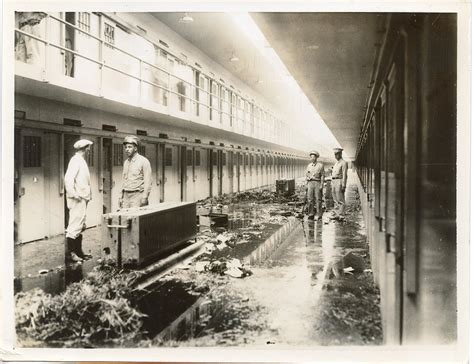 Lot - Vintage Original Historical Photo Penitentiary, PA