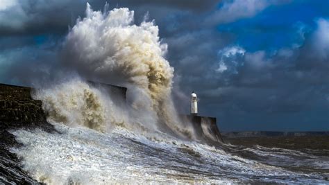 Scotland to be hit with 90mph winds as next named storm on horizon ...