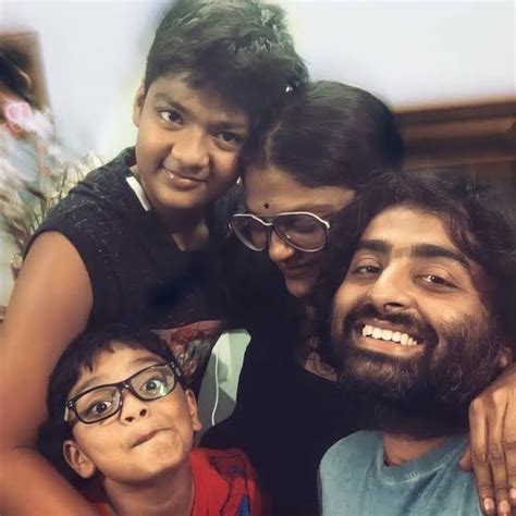 Arijit Singh Is The Perfect Family Man: Pictures That Prove It | IWMBuzz