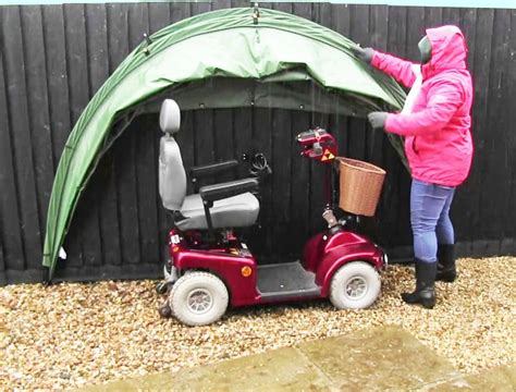 Here's Debs with a Hideyhood 90 and a mobility scooter in the pouring ...