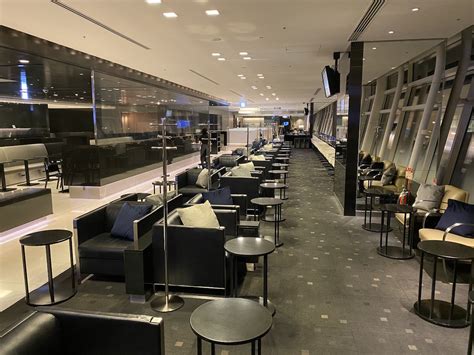 ANA Lounge Tokyo Haneda Review I One Mile At A Time