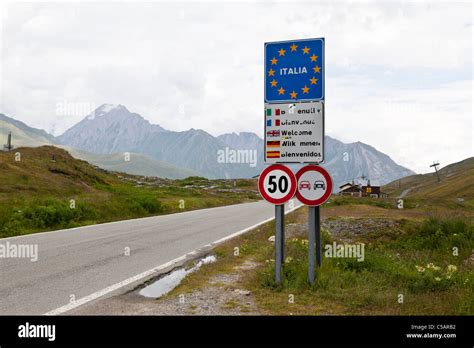 Border between Italy and France at the Piccolo San Bernardo Pass (2188m ...