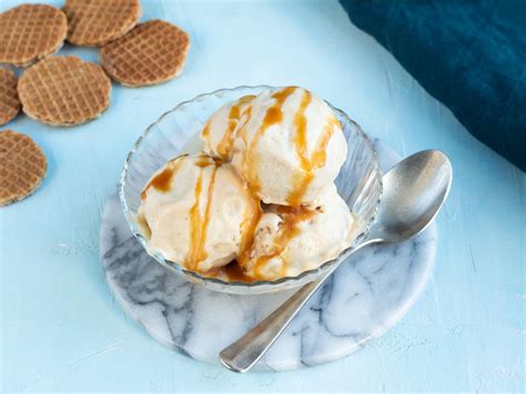 Stroopwafel ice cream • Daelmans Stroopwafels