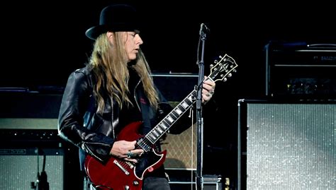 Jerry Cantrell Is Working On A New Solo Album | iHeart