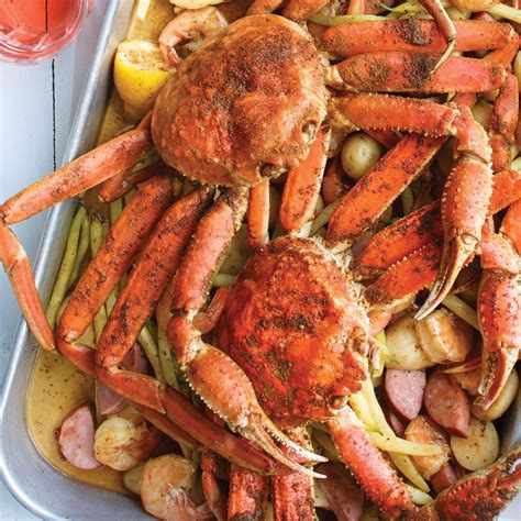 American-Style Crab Boil | Ricardo in 2021 | Crab boil, Crab broil ...