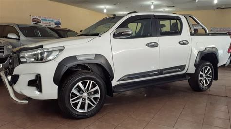 Used 2017 Toyota HILUX 2.4 GD 6 SRX 4X4 P/U D/C for sale in Gauteng ...