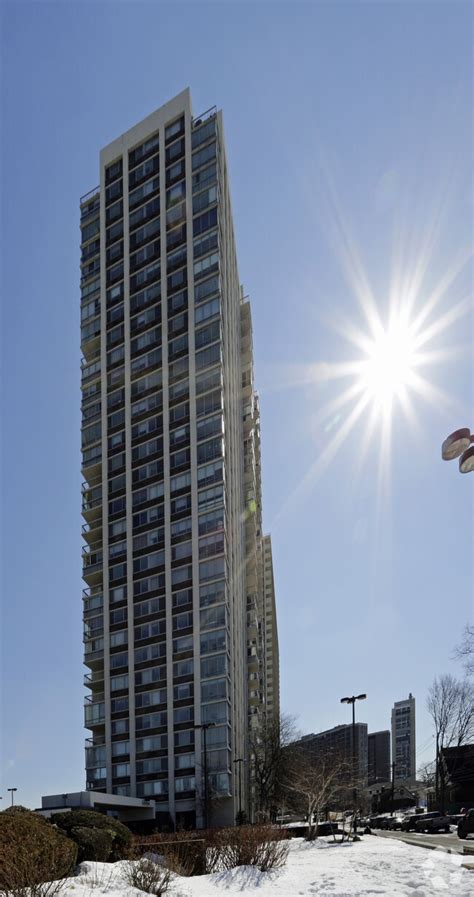 Century Tower - Apartments in Fort Lee, NJ | Apartments.com