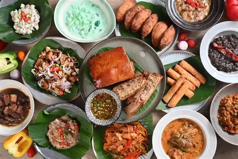 A Guide to the Top 10 Must-Try Filipino Dishes: A Taste of the ...