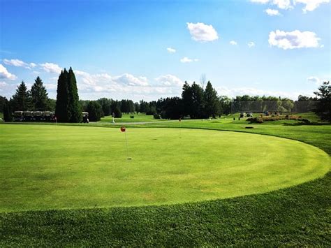 Chateau Cartier Golf Course (Gatineau) - All You Need to Know BEFORE ...