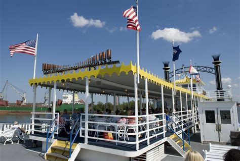 Inside the Paddlewheeler Creole Queen | Creole Queen