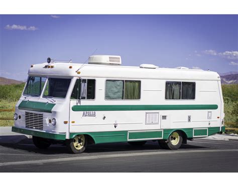 Retro Camper: 1973 Apollo Neptune Motorhome